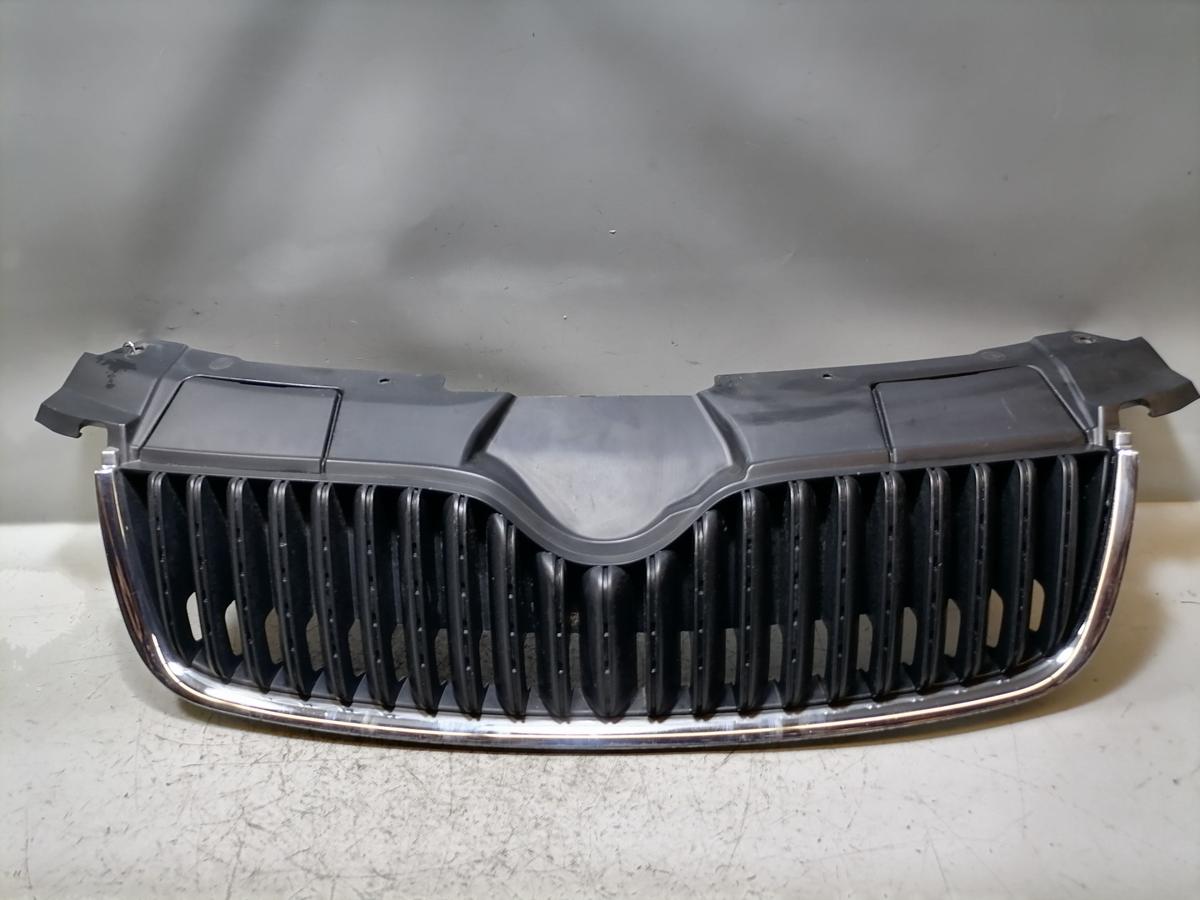 Skoda Fabia 2 5J original K&uuml;hlergrill Bj.2009